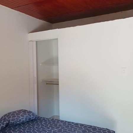 Hostal Arambulo Villavieja Exterior foto