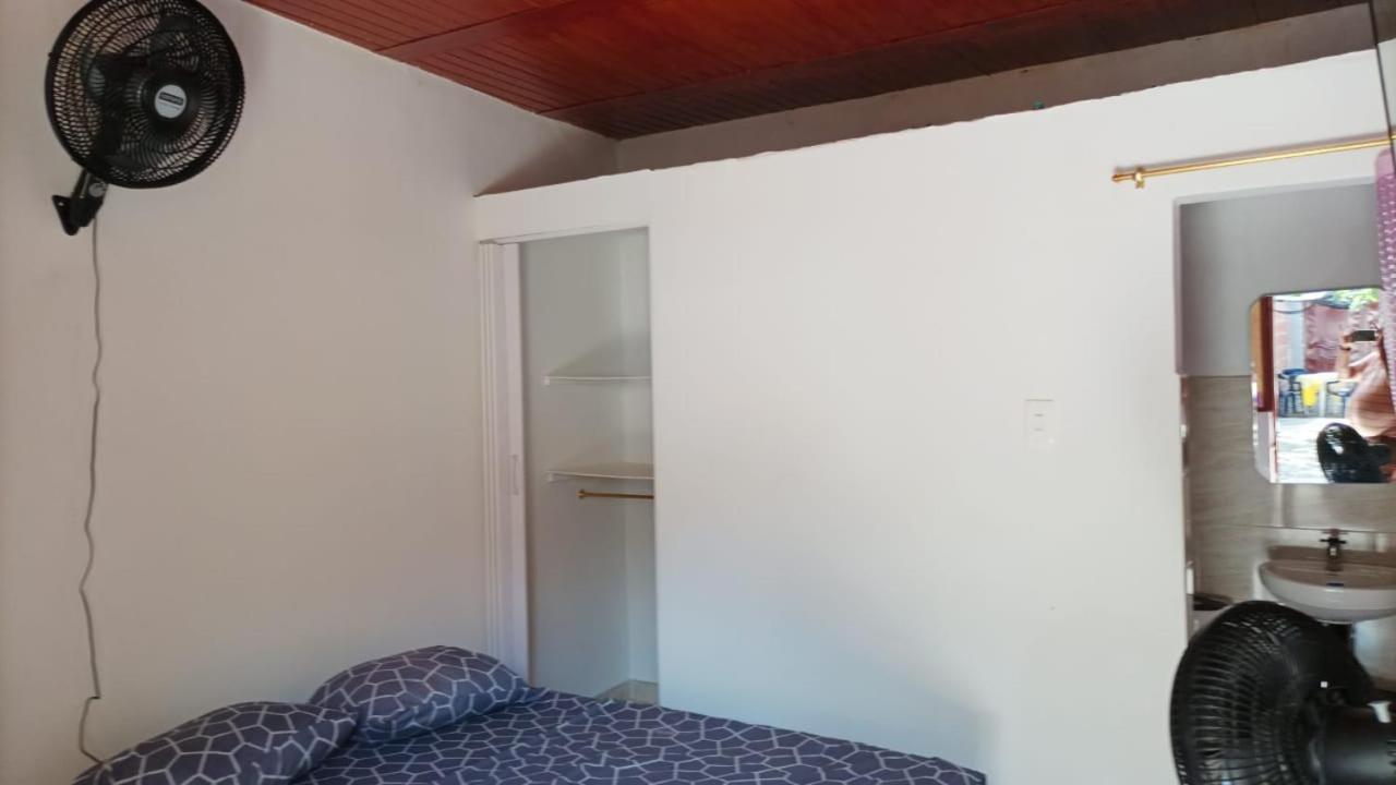 Hostal Arambulo Villavieja Exterior foto
